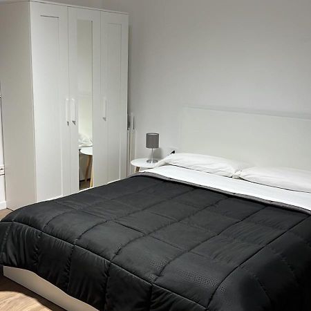 Business Home Piazza Cesare Battisti B&B Residence フォッジア エクステリア 写真